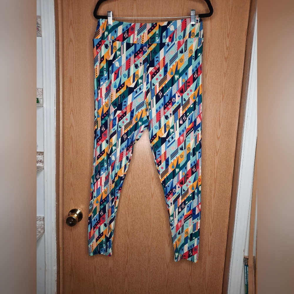 LuLaRoe Disney Leggings Snow White Princess Size TC2 Plus